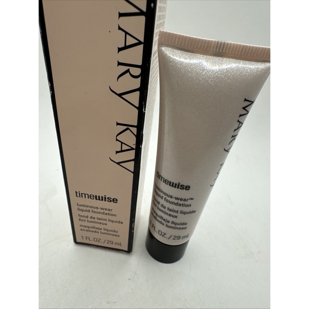 Mary Kay Timewise Luminous Wear Liquid Foundation BEIGE 7 New 1 Fl Oz 038711